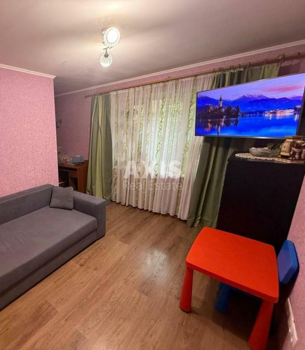 2k apartment vul. Chervonopil's'ka 16584161