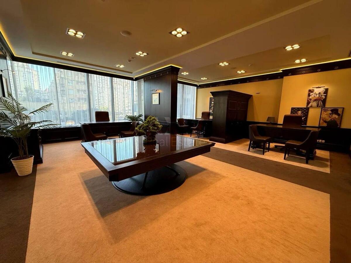 Office pr-t Obolons'kyj 26, 120m2611865