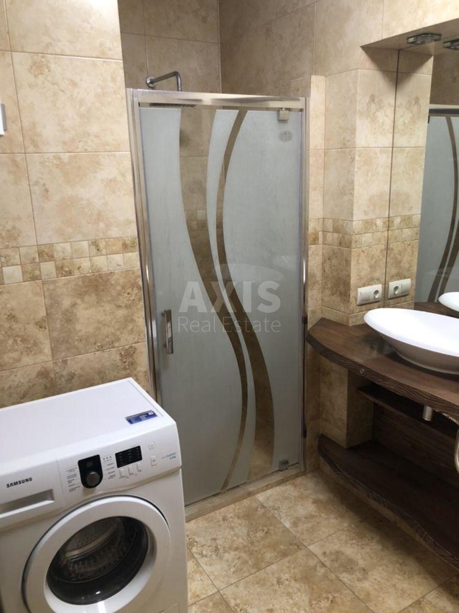 2k apartment vul. Malevycha Kazymyra 893