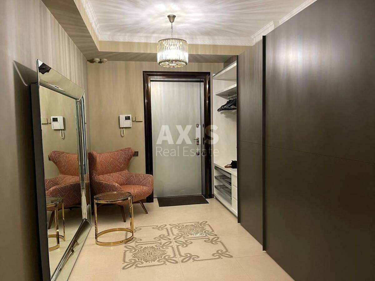 4к квартира ул. Институтская 18а18