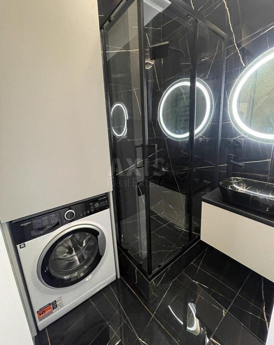 1k apartment vul. Myhajla Maksymovycha 26В5