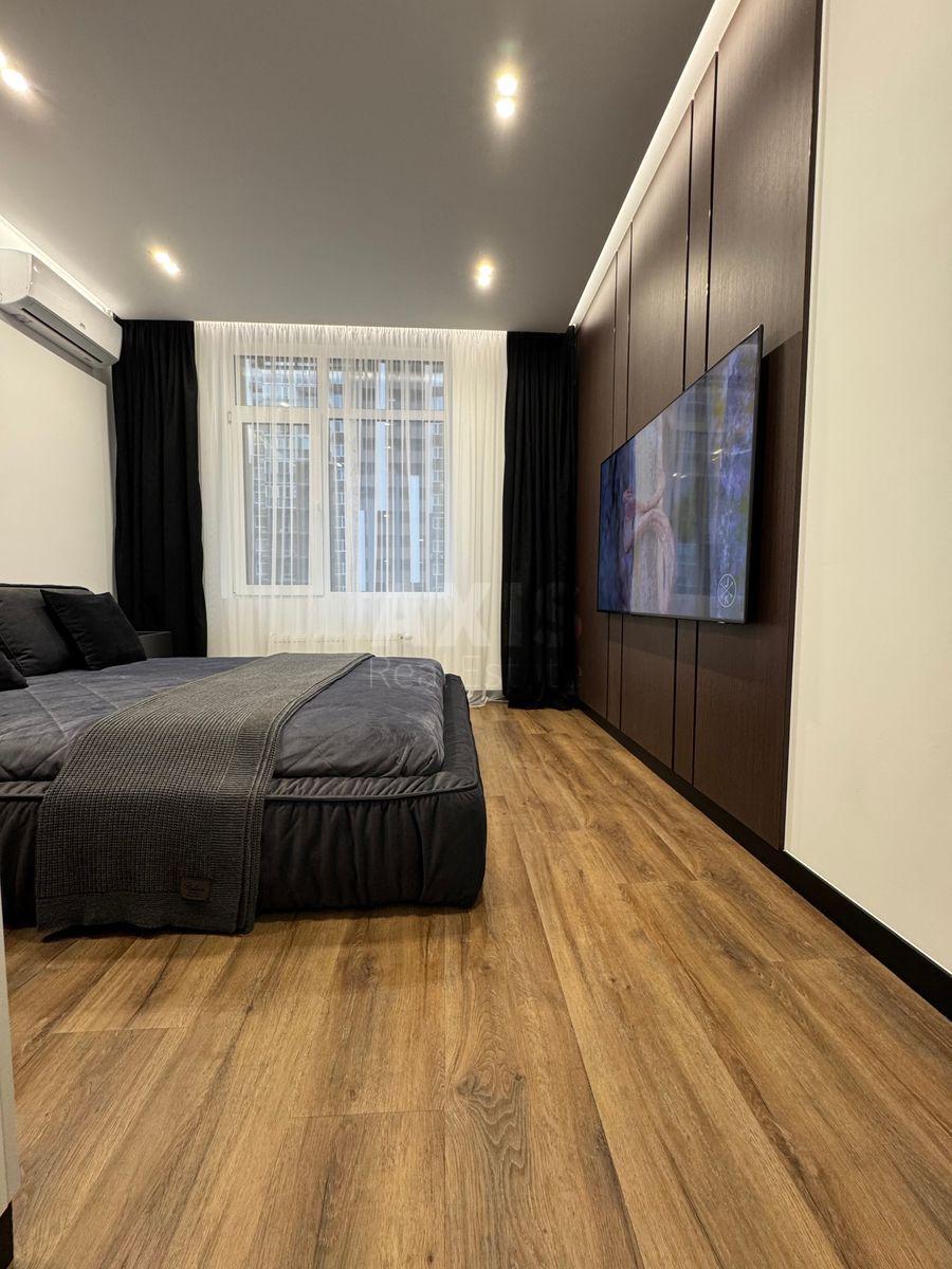1k apartment vul. Zabolotnogo Akademika 14810