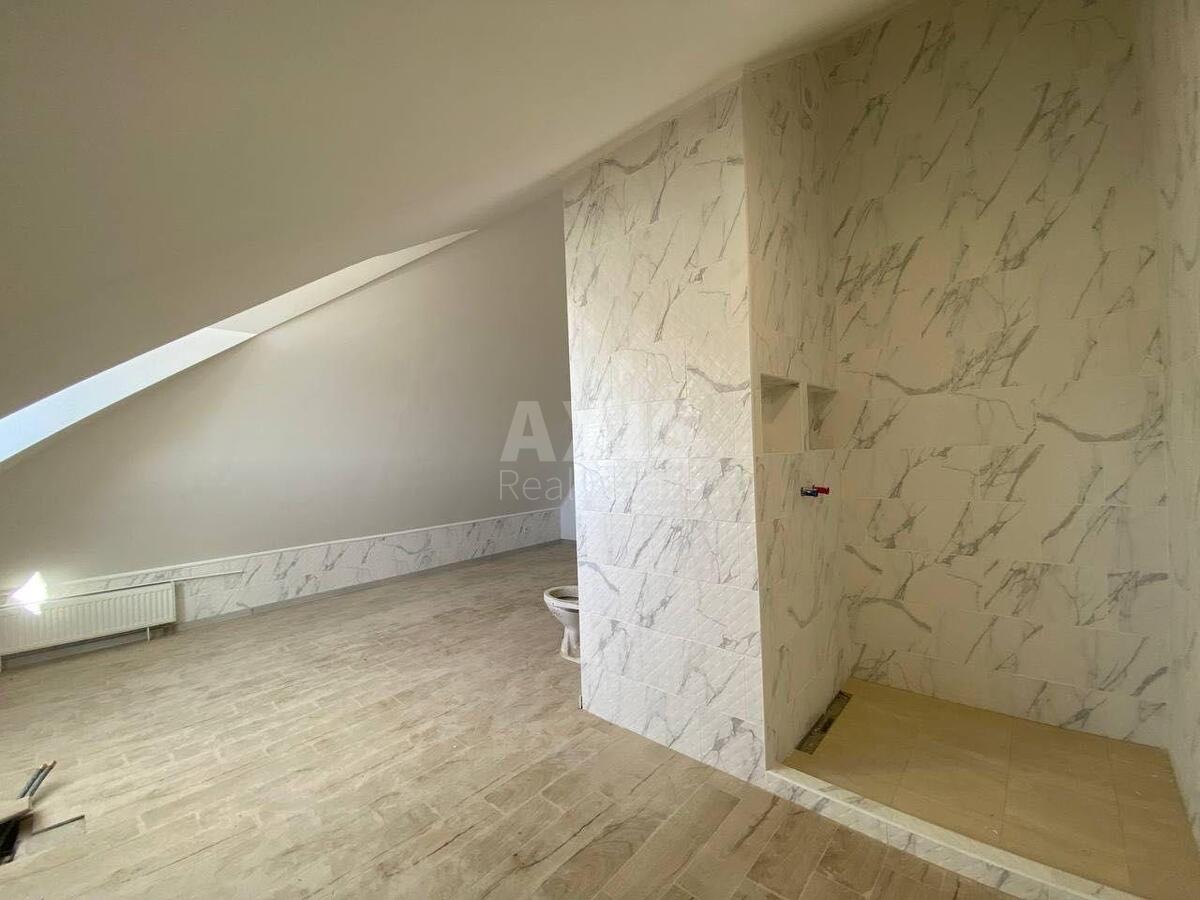 3k apartment vul. Lysychans'ka 296