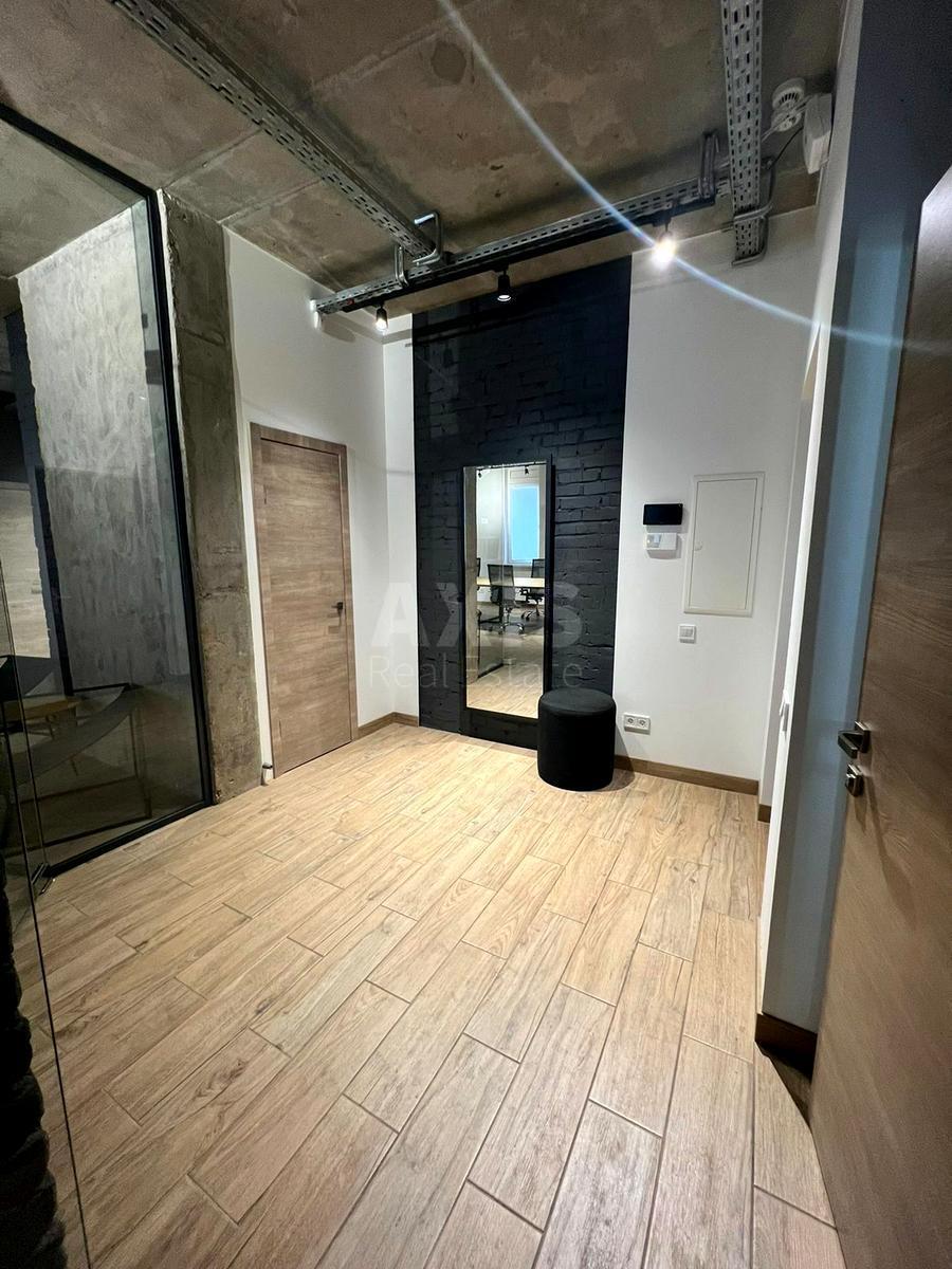 Office vul. Vasylya Tyutyunnyka 37/1, 108m2617024