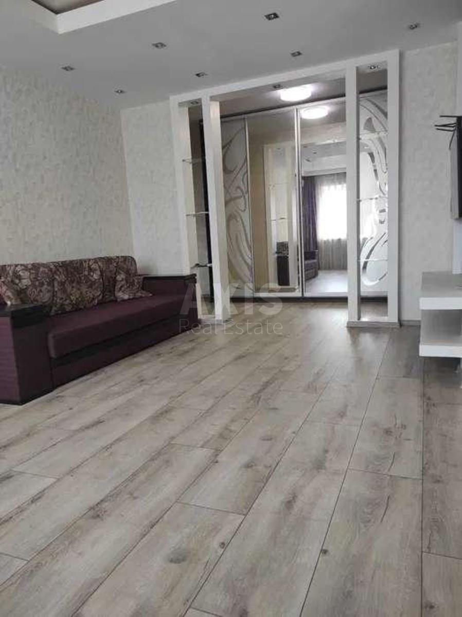 3k apartment vul. Vasyl'chenka 33