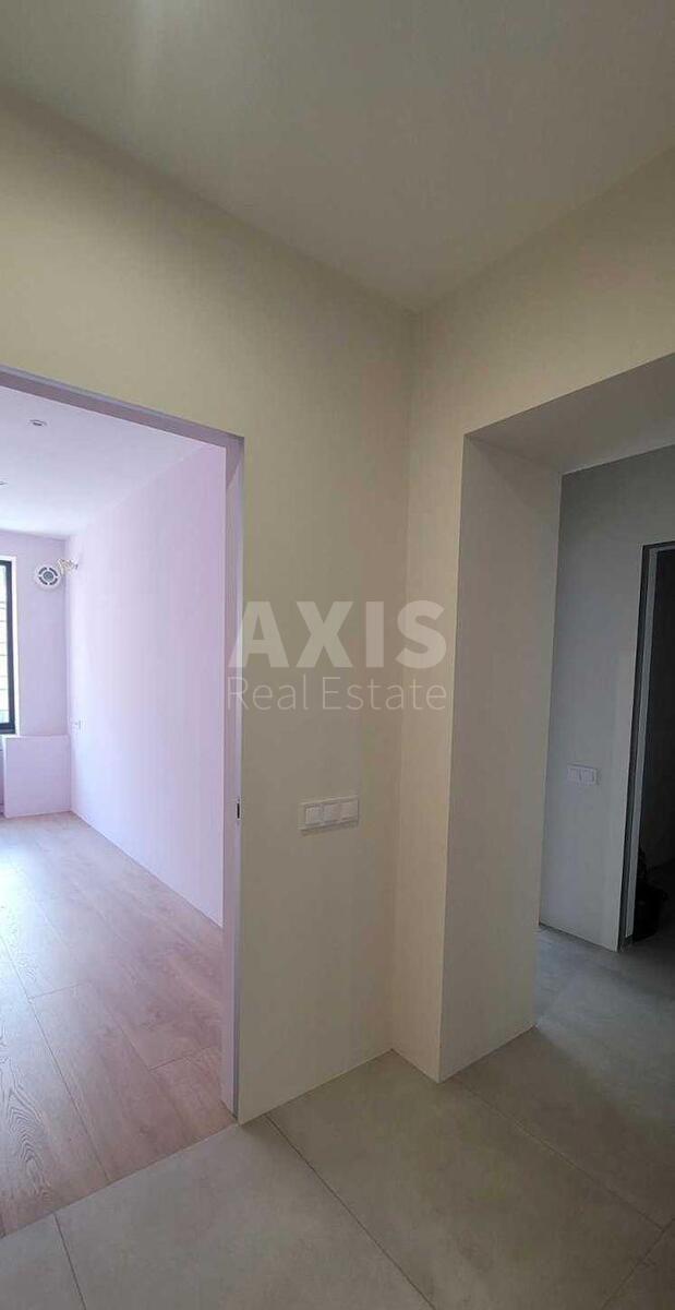 Office bul. Lesi Ukrai'nky 21А, 101m2575423
