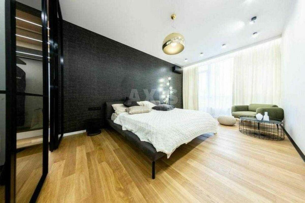3k apartment vul. Kudri Ivana 15