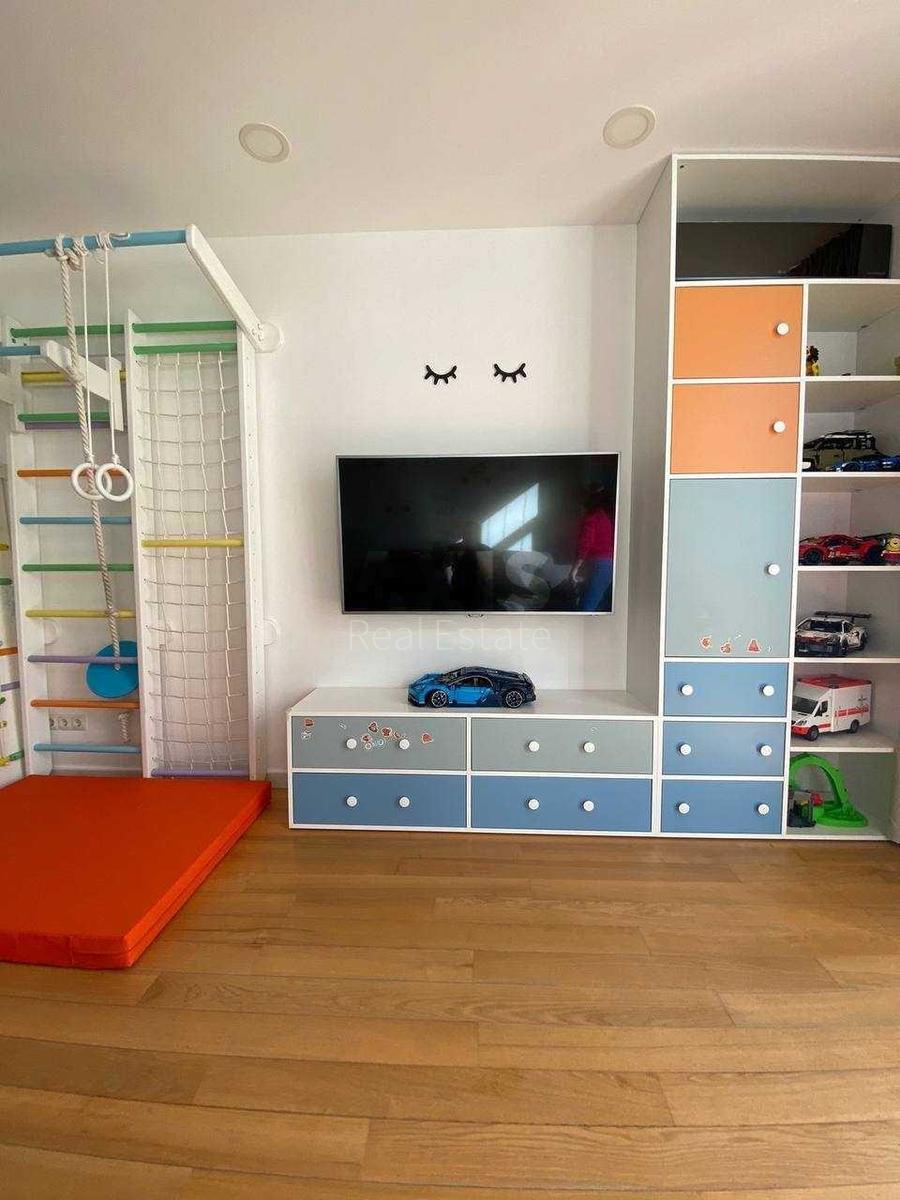 2k apartment vul. Sikors'kogo Igorja Aviakonstruktora 4Г0