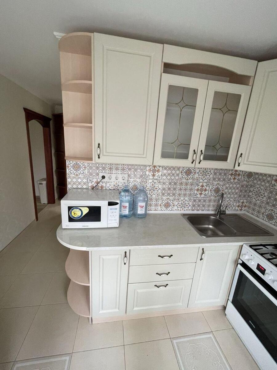 2k apartment prov. Zhukovs'kogo Vasylja 4