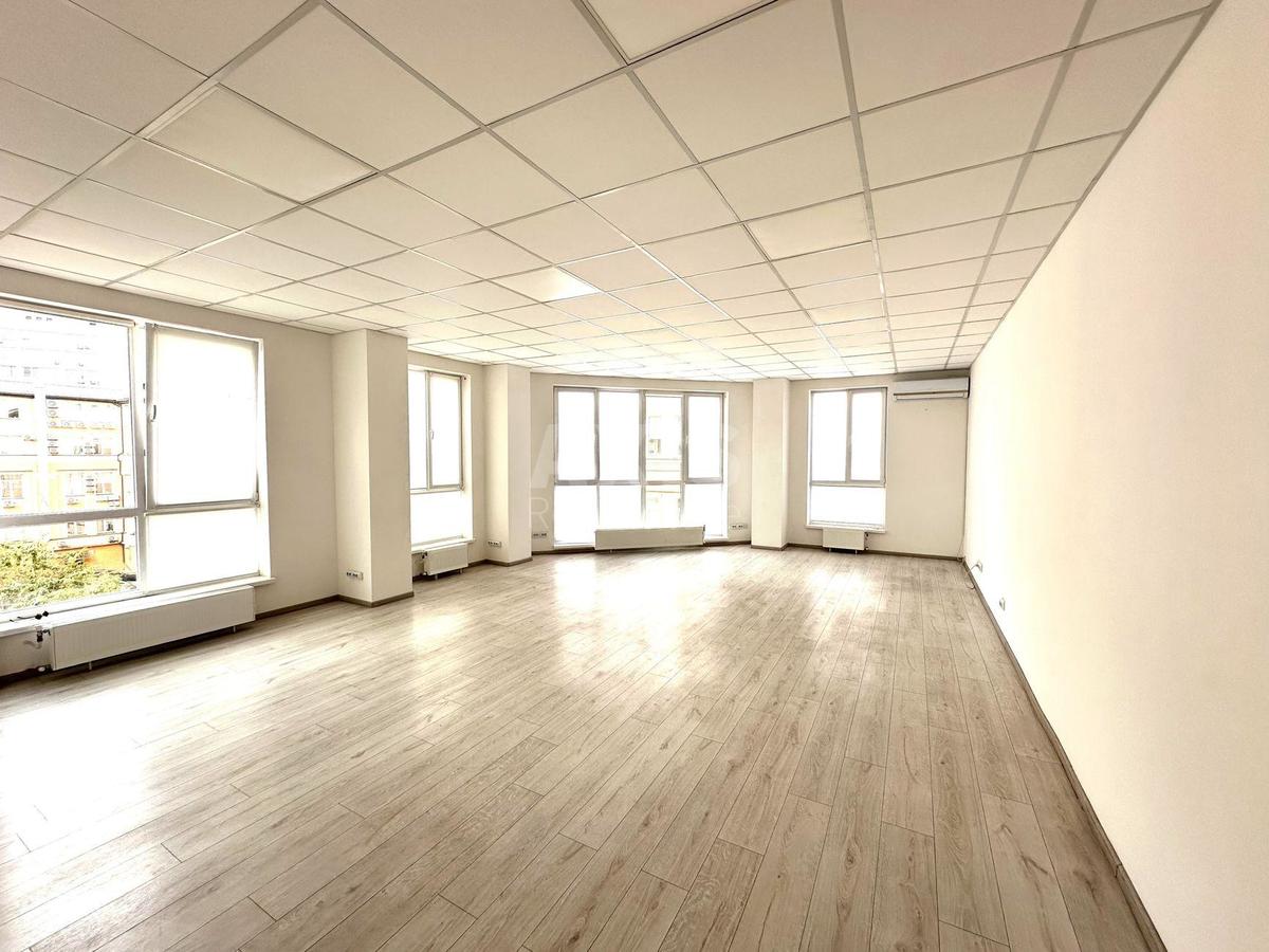 Office vul. Pushkins'ka 43В, 70m2