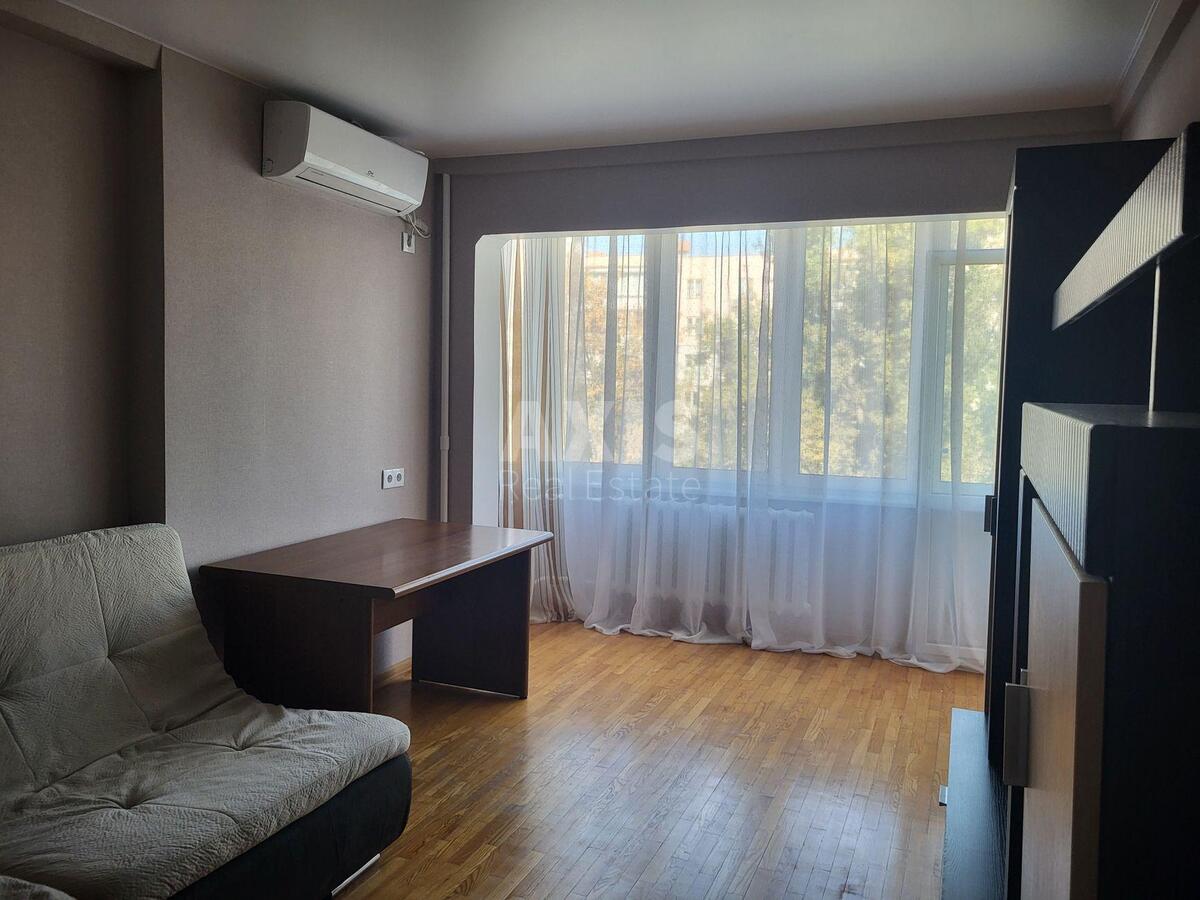 2к квартира ул. Евгения Коновальца 37588293