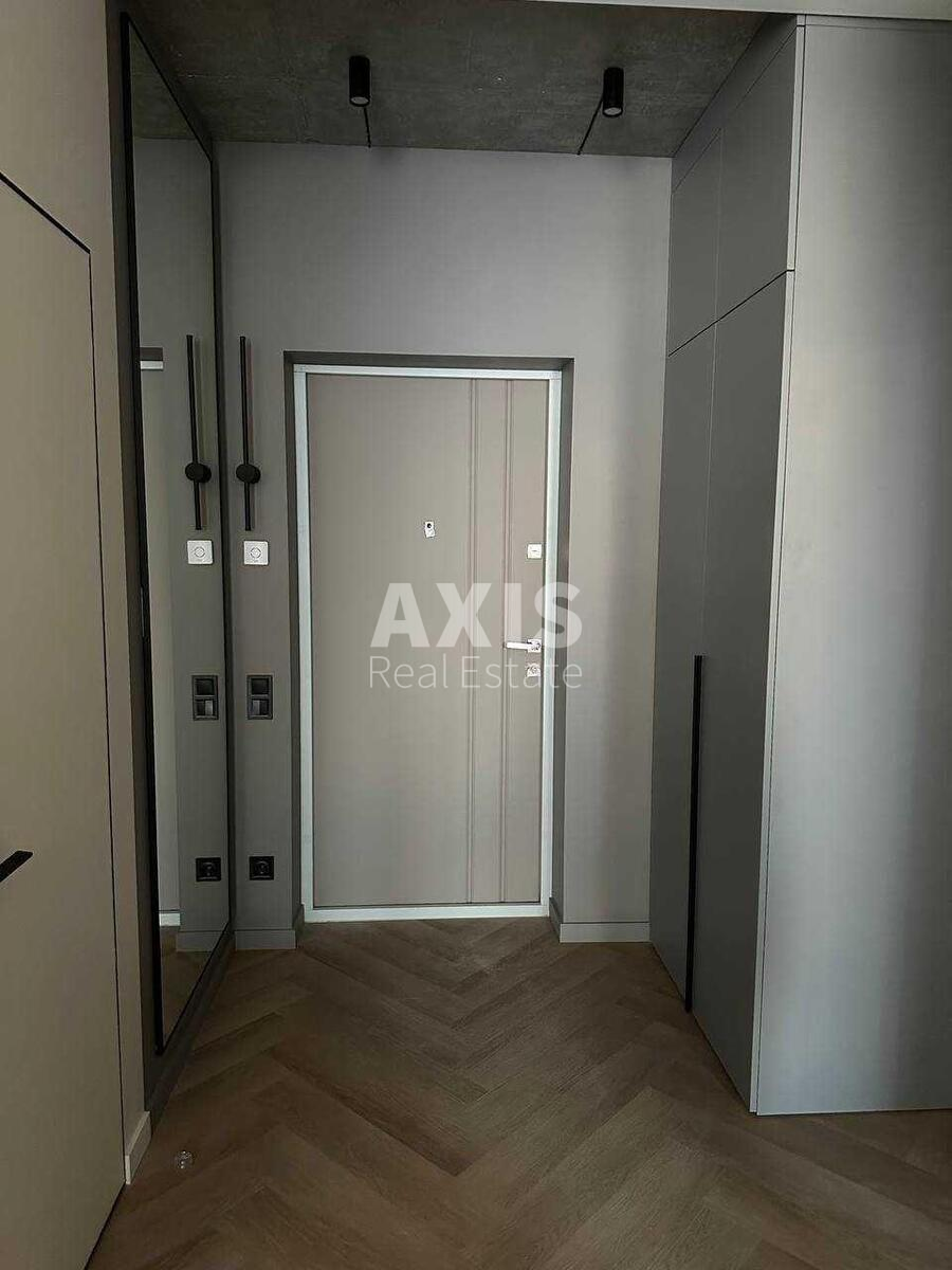 1k apartment nab. Dniprovs'ka 1481095