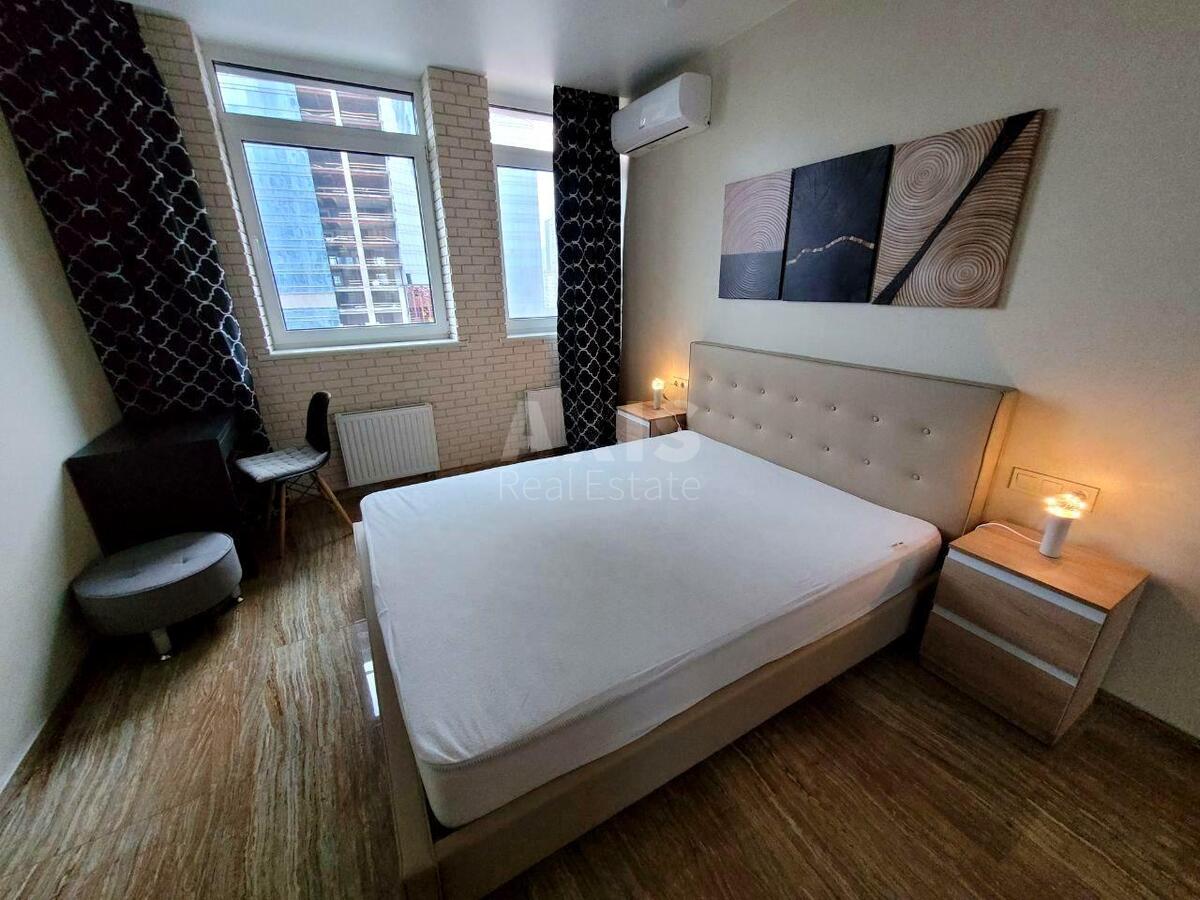 3k apartment pr-t Berestejskij 11633098