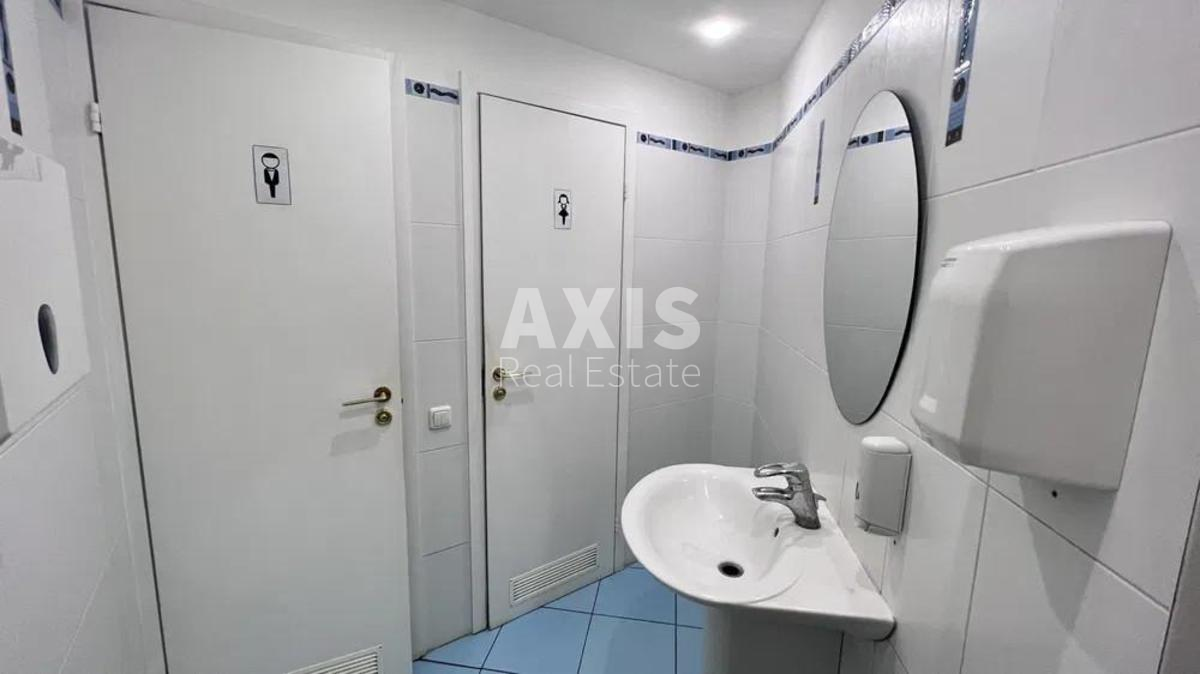 Office vul. Velyka Vasyl'kivs'ka 62/64, 305m2418735