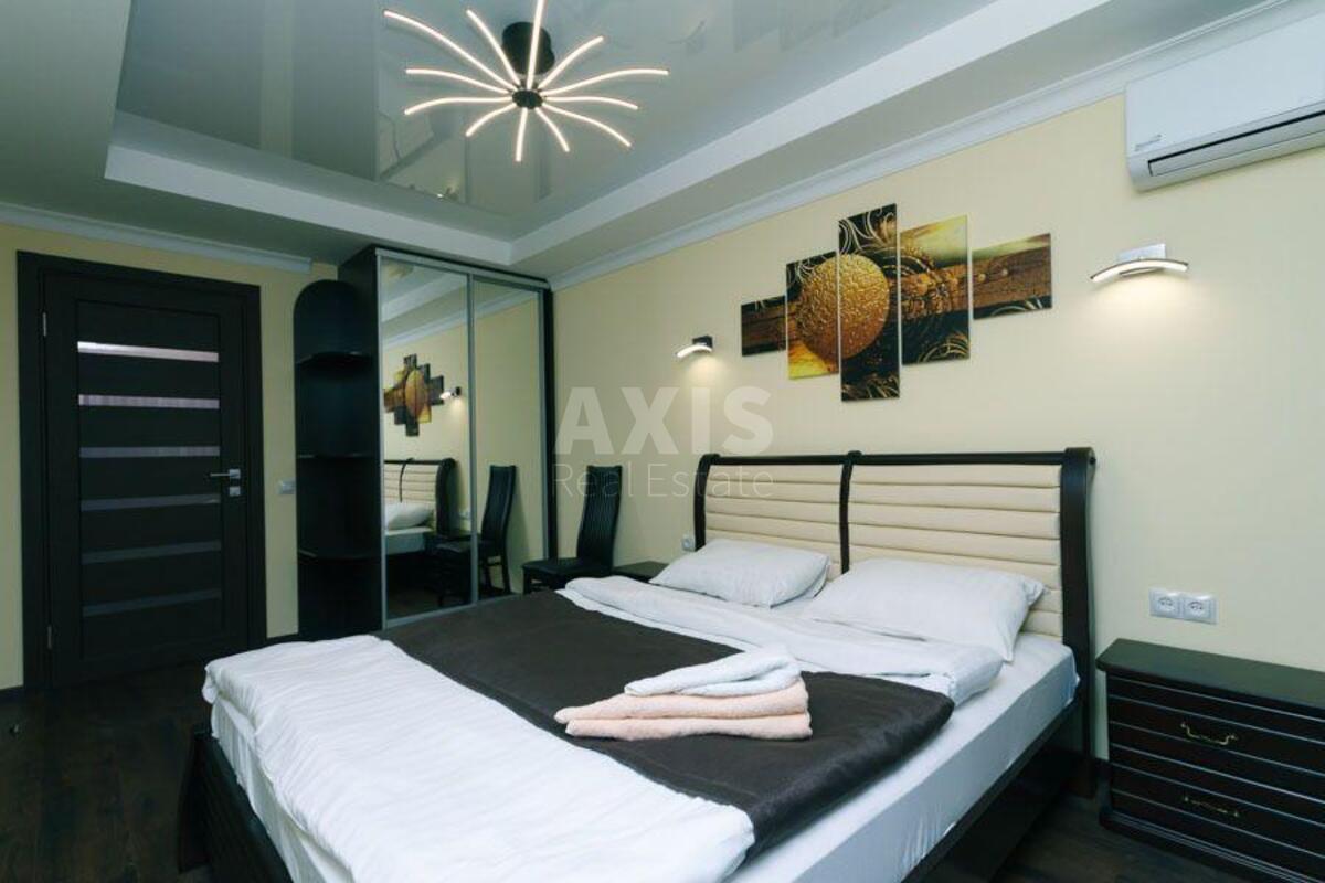 4k apartment bul. Lesi Ukrai'nky 147
