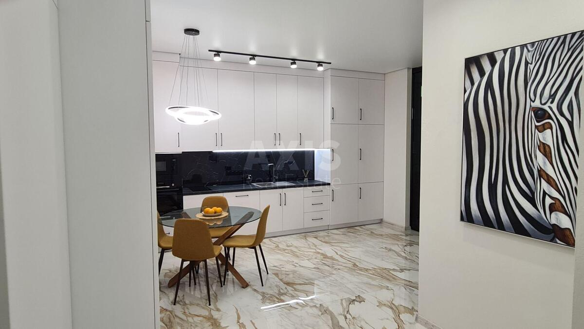 2k apartment vul. Dragomyrova Myhajla 14А1