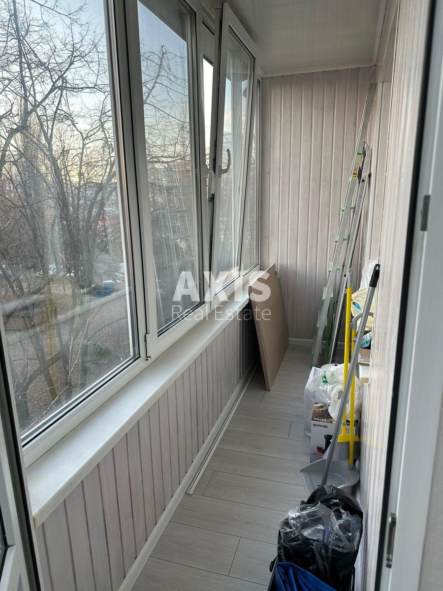 1к квартира бул. Дружбы Народов 3А11