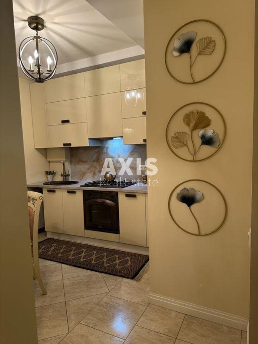 3k apartment pr-t Peremogy 588