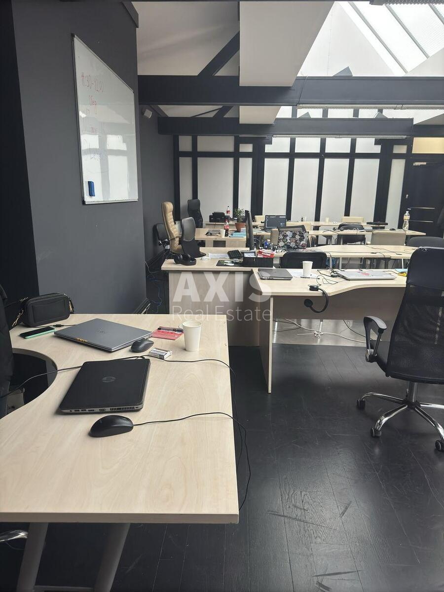 Office vul. Zhyljans'ka 72А, 140m2468633