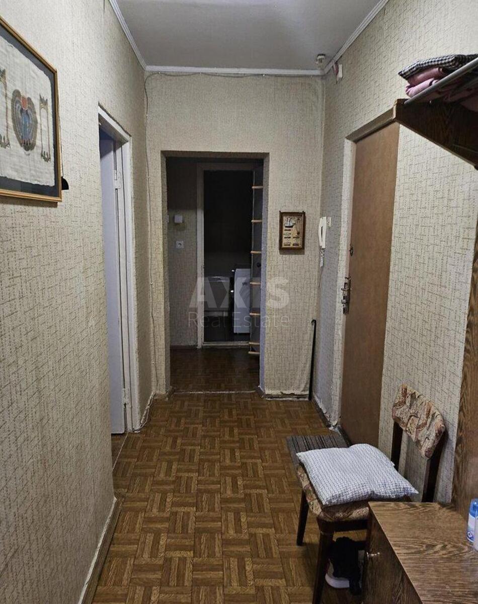 2k apartment vul. Vyshnjakivs'ka 5А3