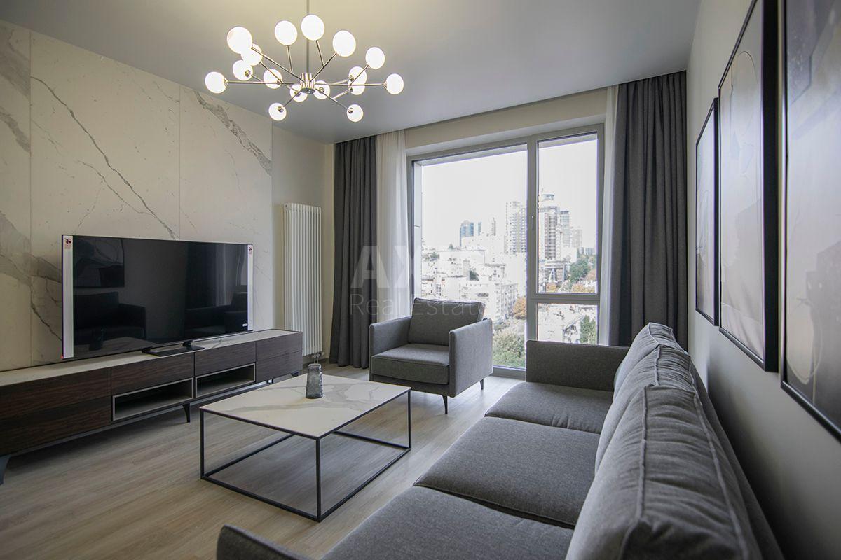 2k apartment vul. Antonovycha 118/190