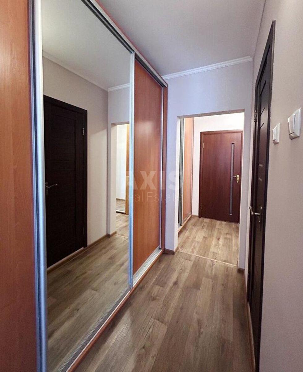 1k apartment pr-t Palladina Akademika 134