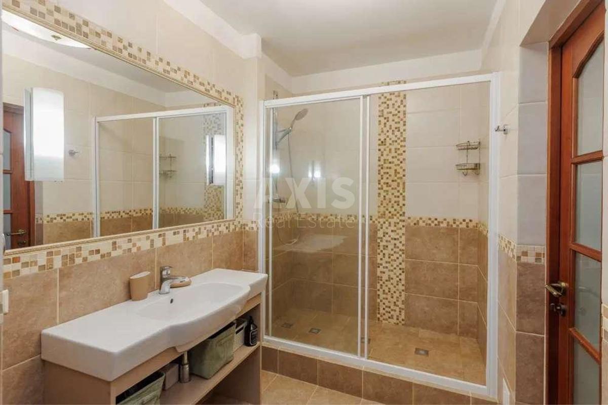 3k apartment vul. Dan'kevycha Kostjantyna 125