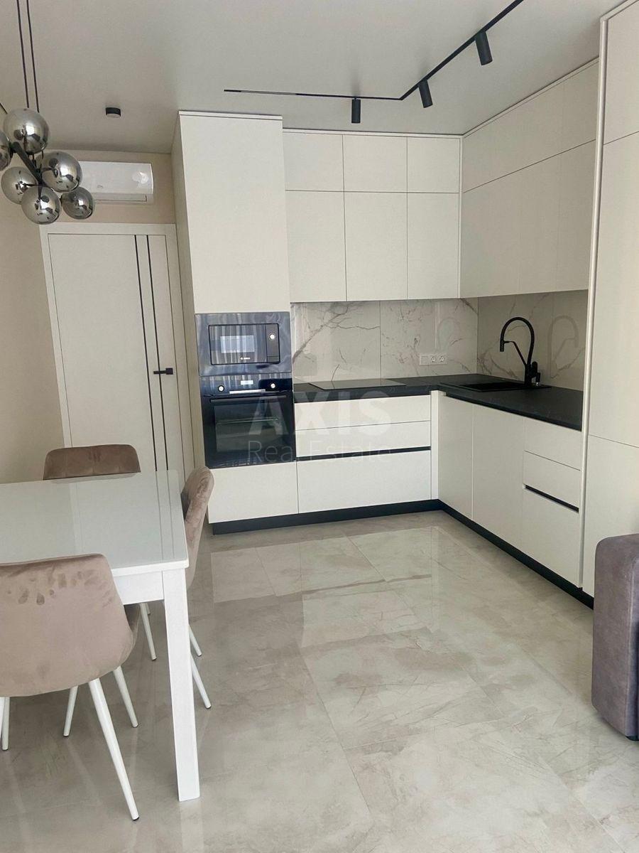 1k apartment vul. Grechka Marshala 4456401