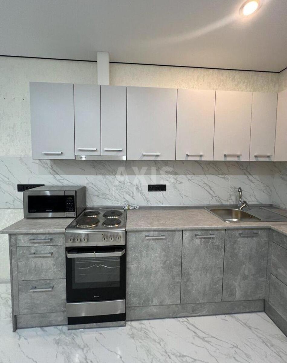 1k apartment vul. Chernigivs'ka 8Б56561