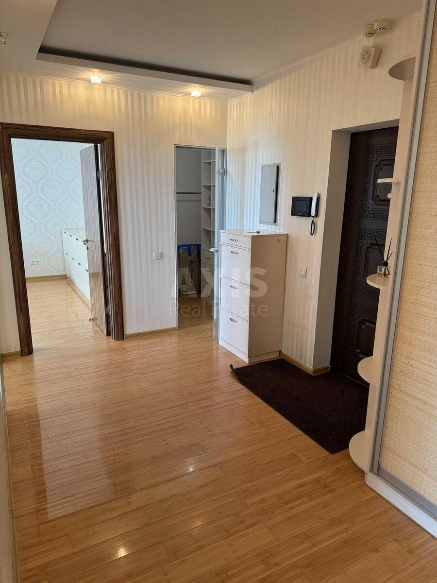 2к квартира ул. Голосеевская 136116312