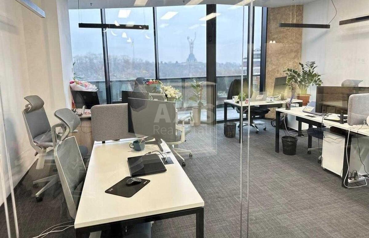 Офис ул. Болсуновская 13/15, 372м2568111