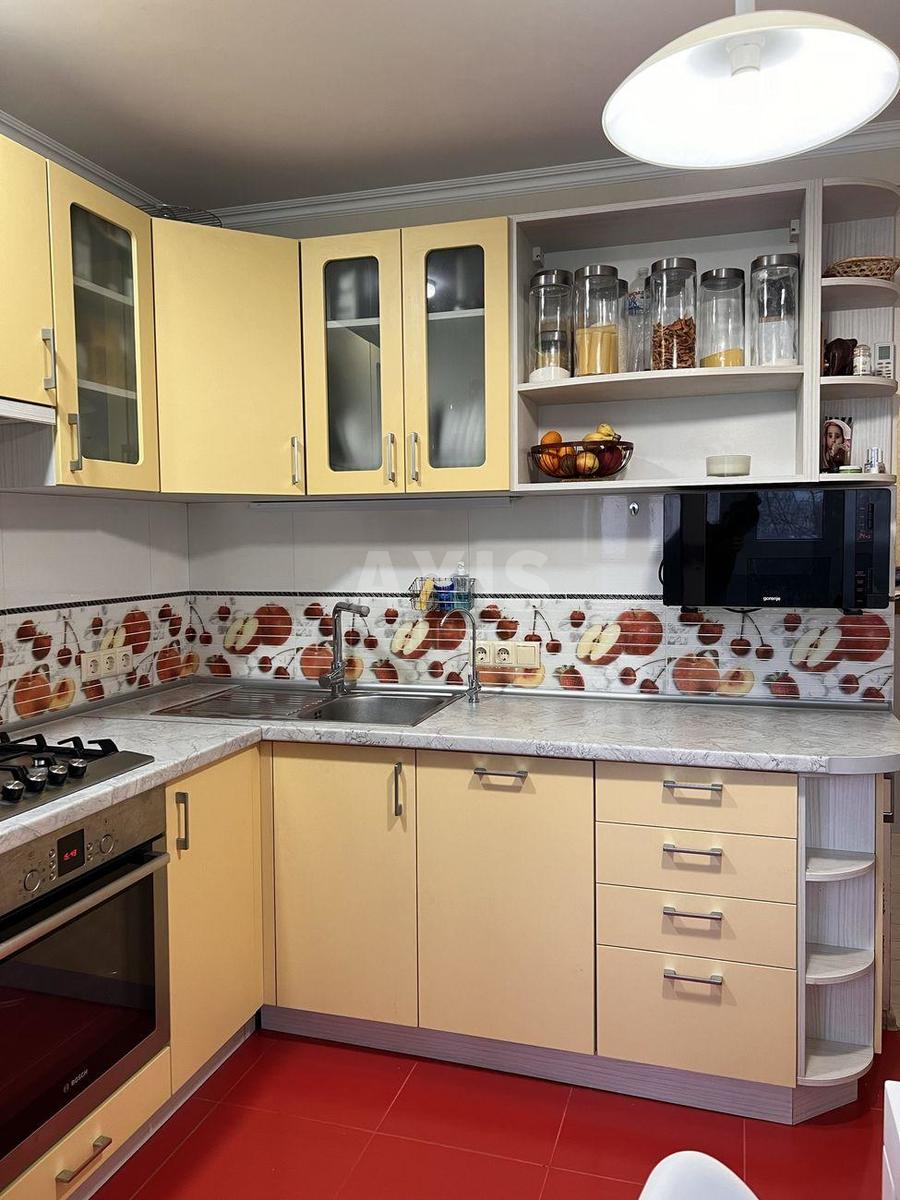 2k apartment vul. Bereznjakivs'ka 12
