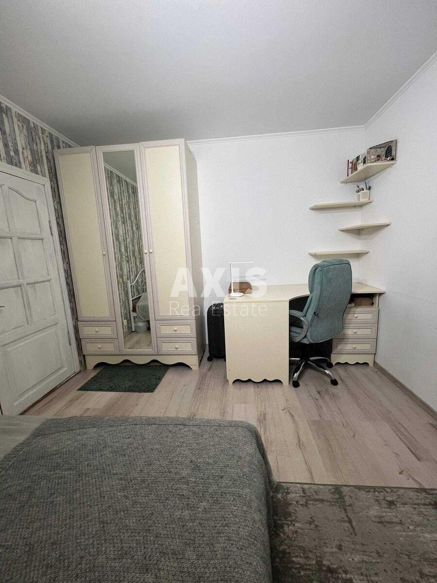 2k apartment vul. Vyshnjakivs'ka 13Б6074711