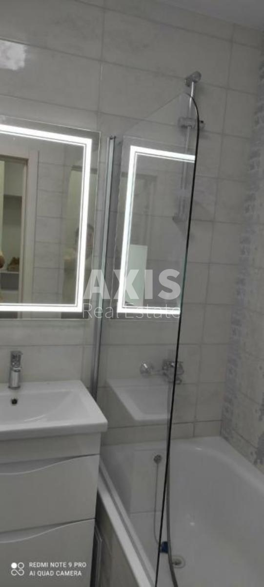 1к квартира ул. Ахматовой Анны 34