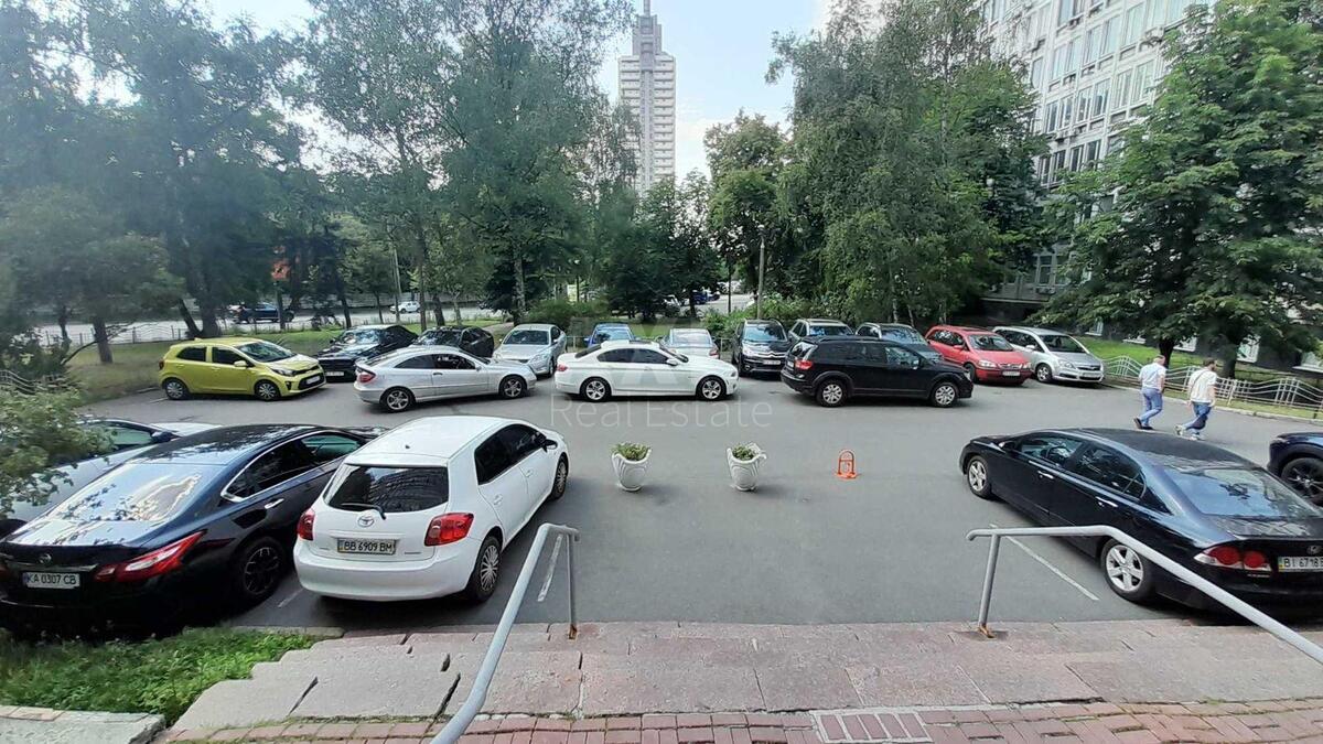 Office vul. Solom'jans'ka 5, 10543m2620940