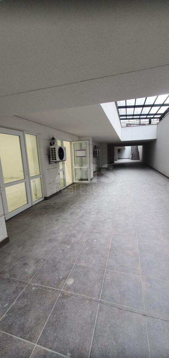 Office vul. Myhajla Maksymovycha 24, 40m26