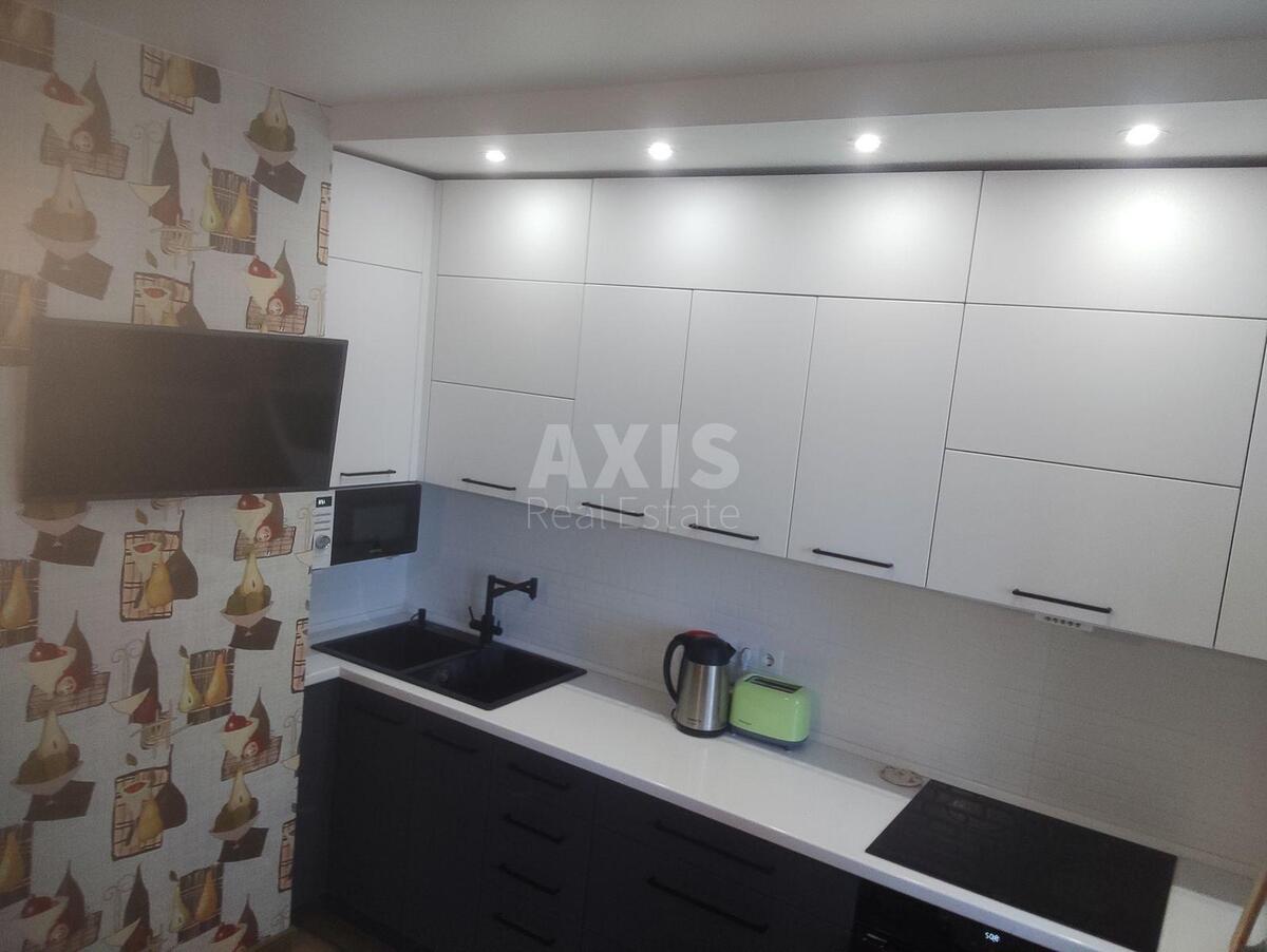 1k apartment vul. Yulia Zdanovska 36В0