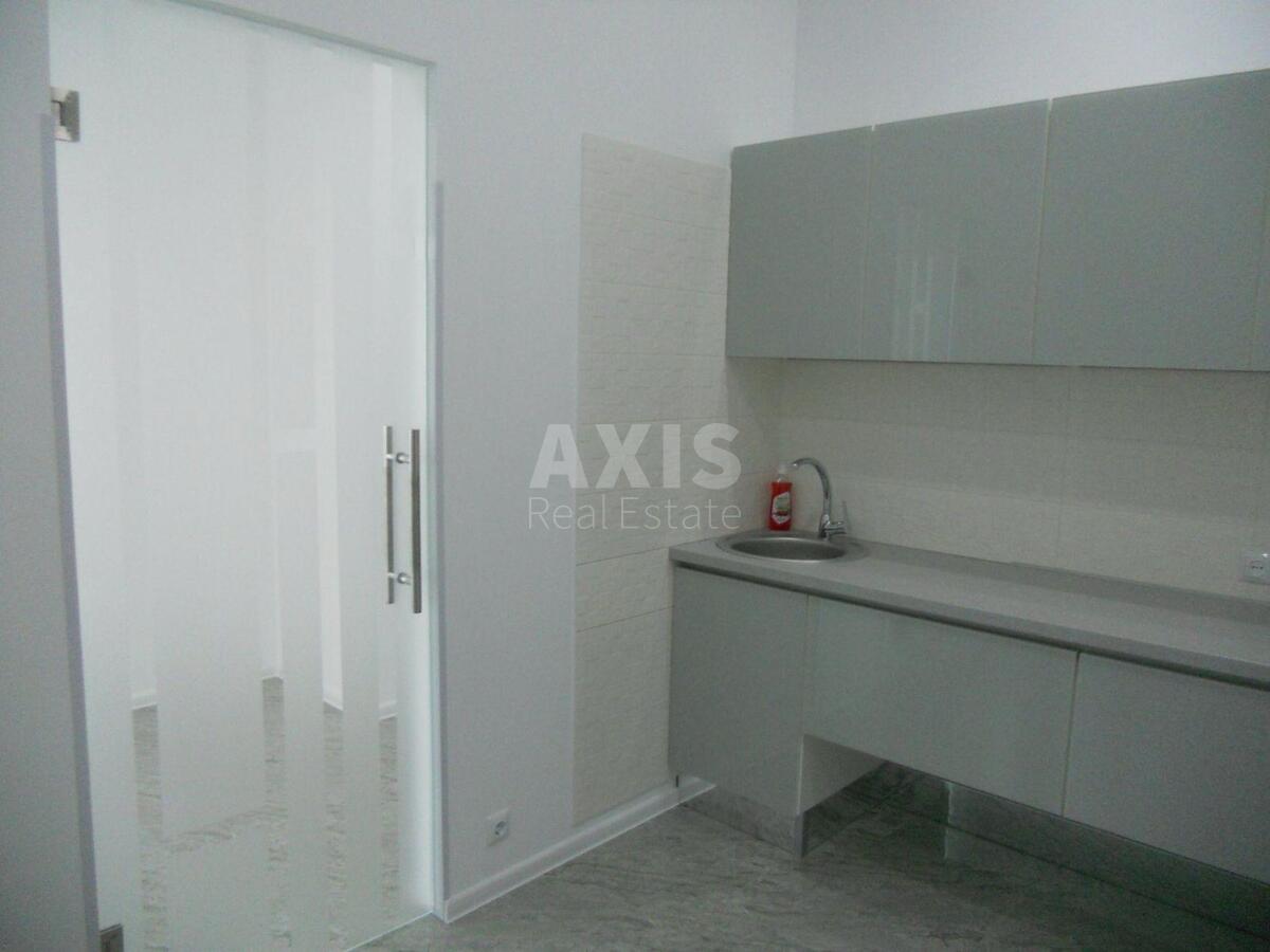 Office uzv. Klovs'kyj 7, 154m25