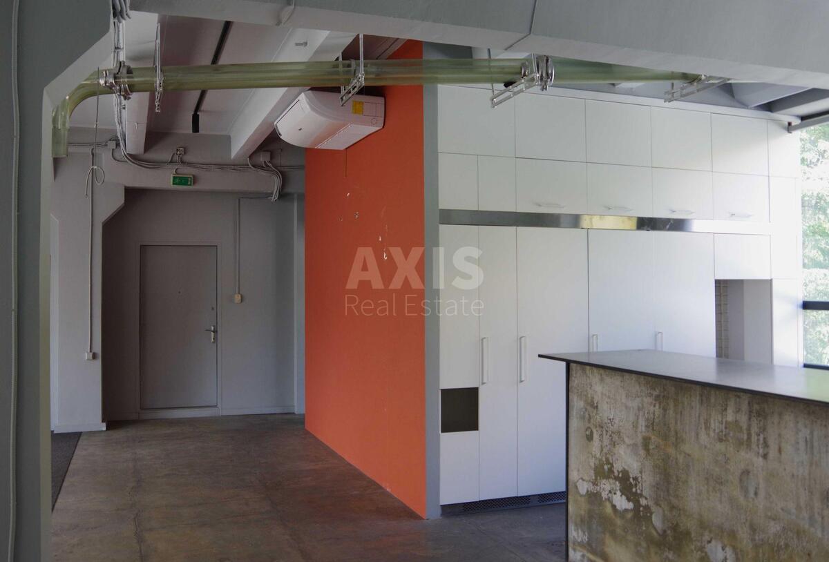 Office vul. Glybochyc'ka 29/31, 570m22