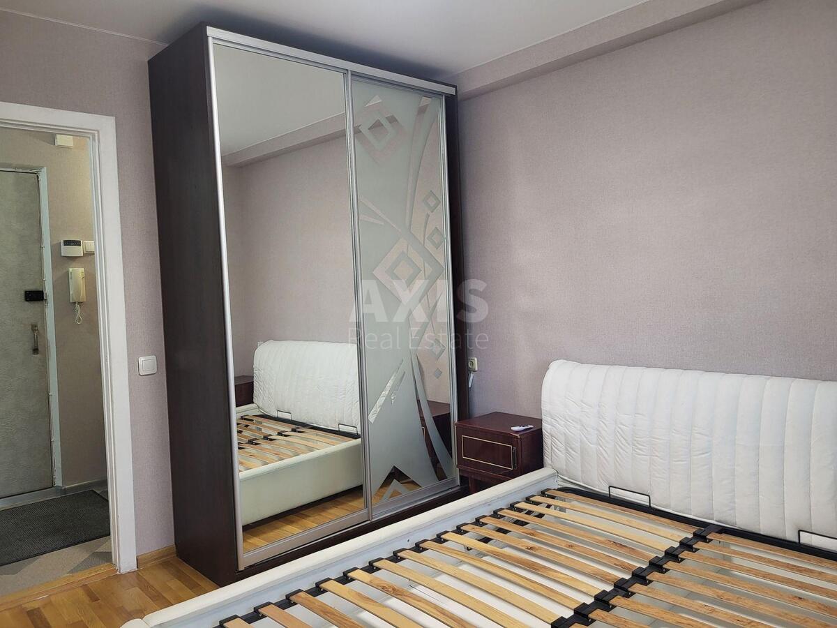 2k apartment vul. Jevgena Konoval'cja 37588294