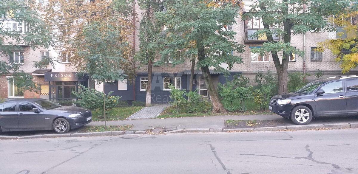 Office vul. Derevljans'ka 21, 45m26313611