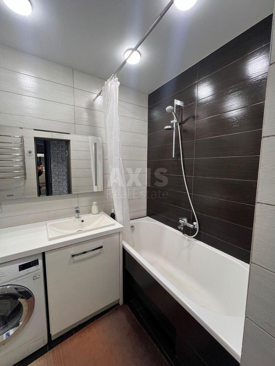 2k apartment vul. Doncja Myhajla 2А5