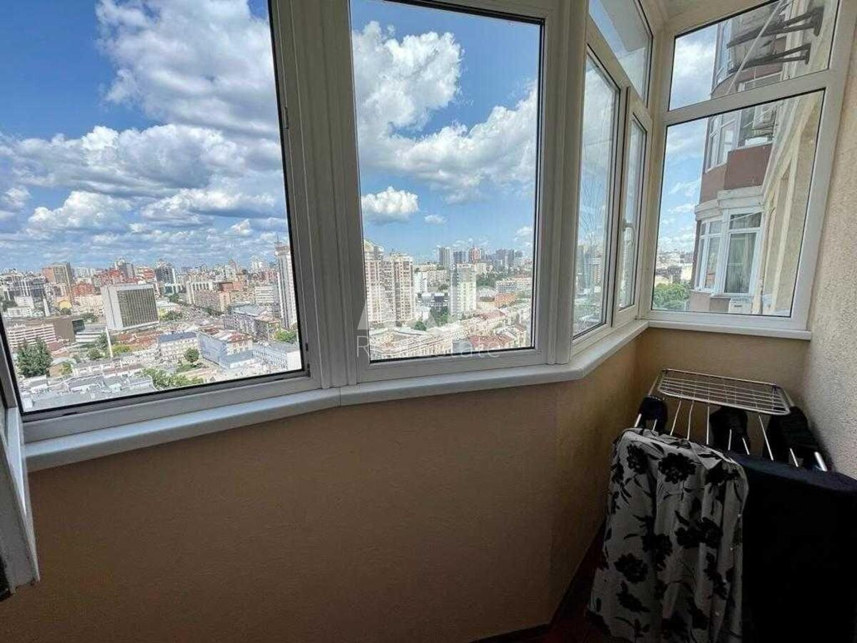 2k apartment vul. Zhyljans'ka 118569368