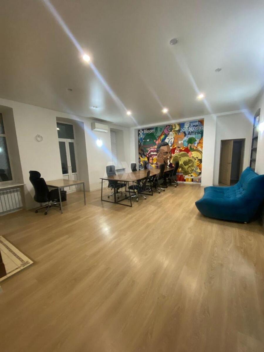 Офис ул. Руставели Шота 40/10, 141м259715