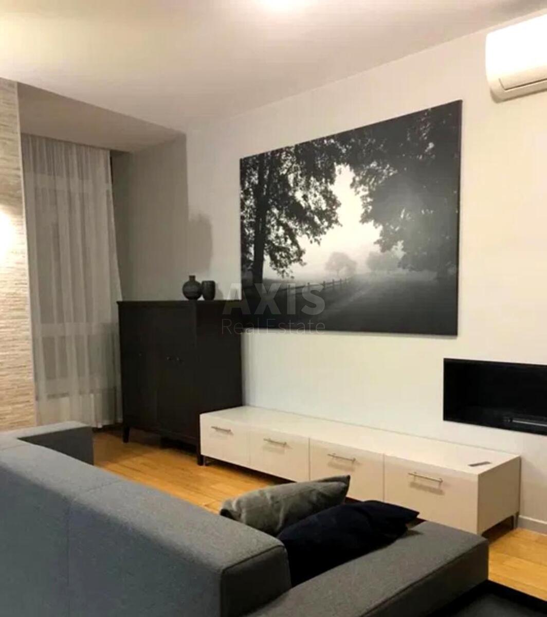 3k apartment vul. Jevgena Konoval'cja 32Г639954