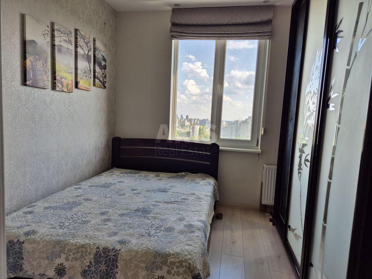 2k apartment vul. Klavdii'vs'ka 409