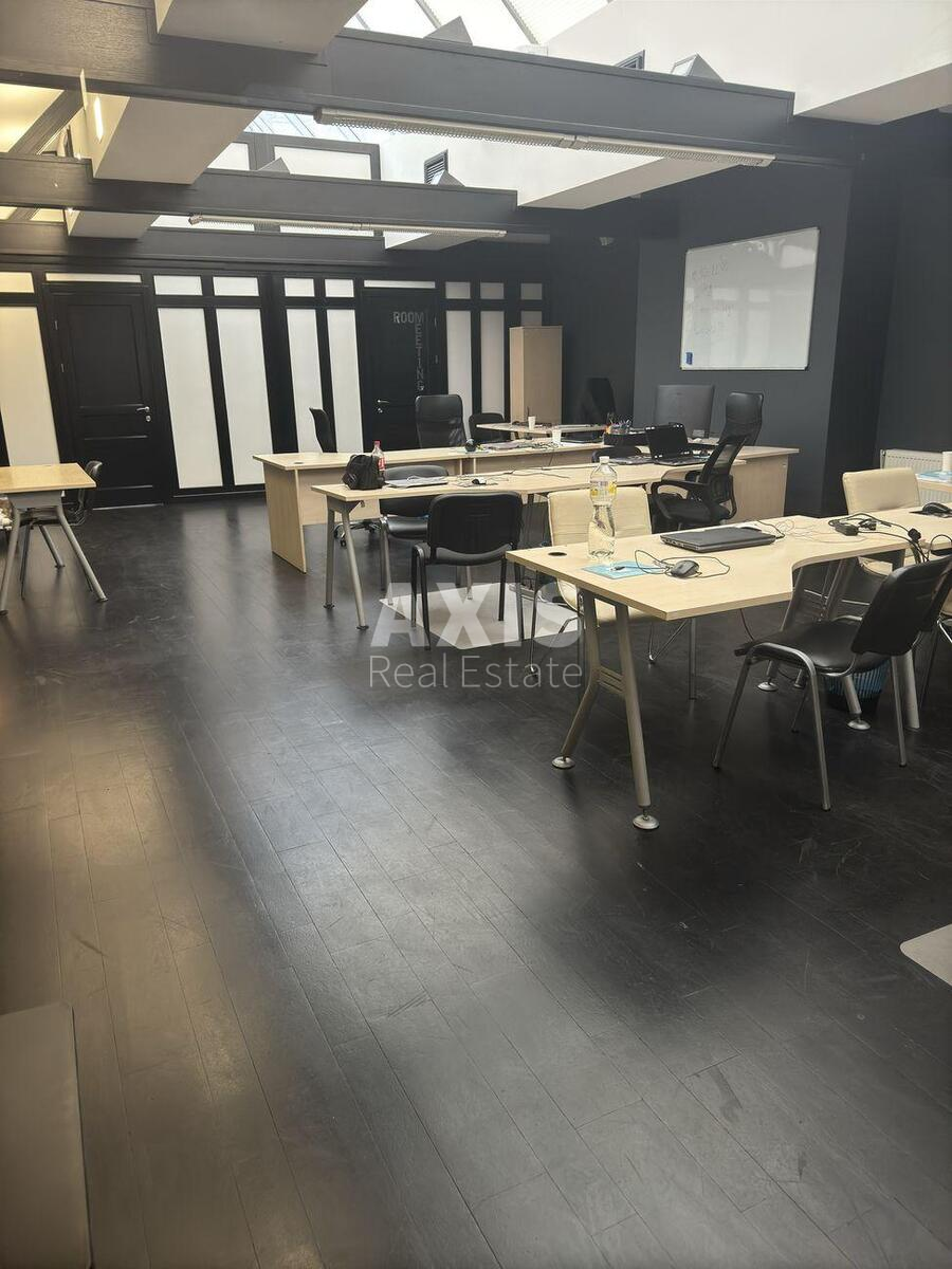 Office vul. Zhyljans'ka 72А, 140m2468637