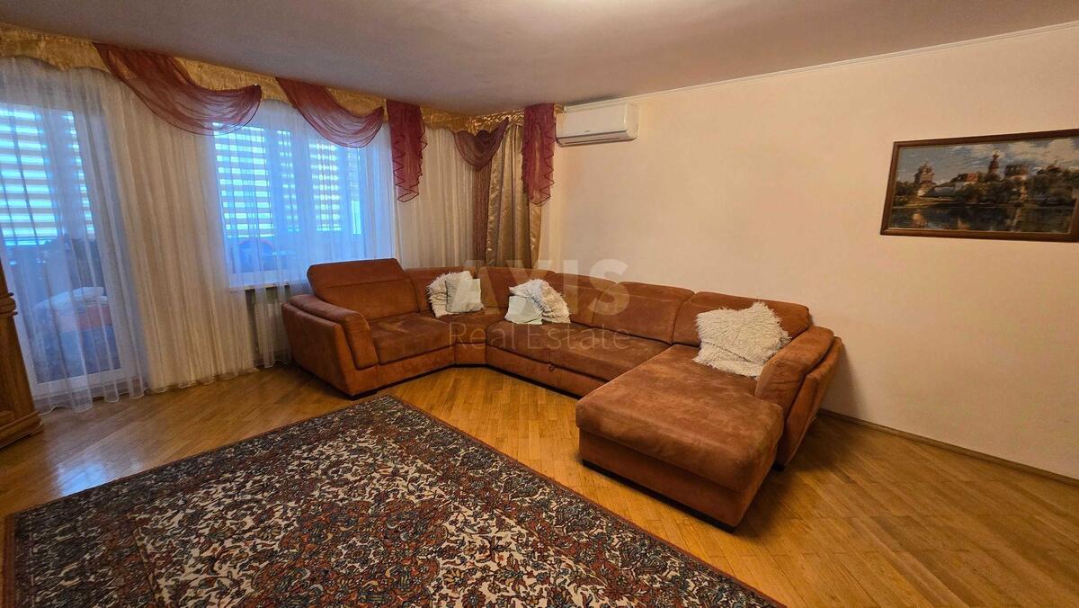 3к квартира ул. Якуба Коласа 21