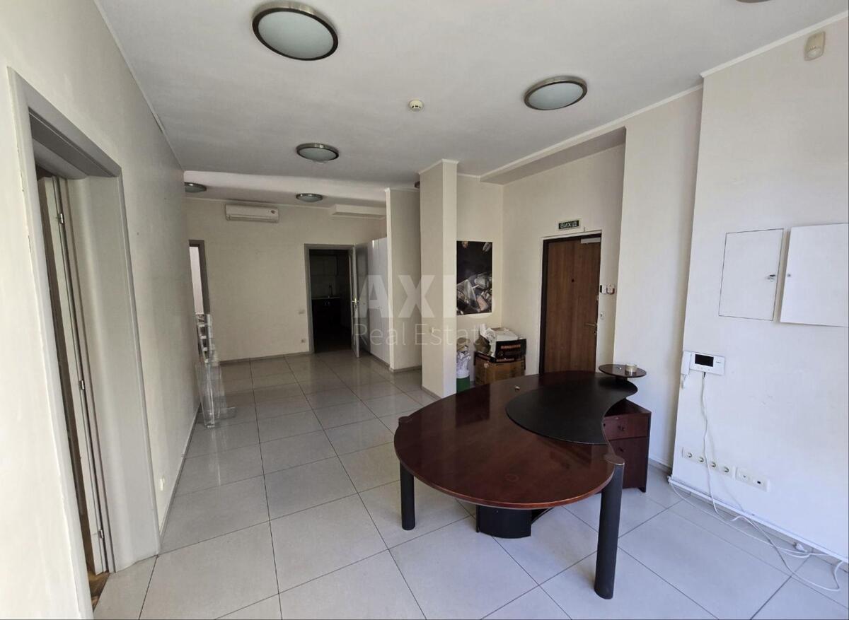 Office vul. Sichovyh Stril'civ 52А, 189m25