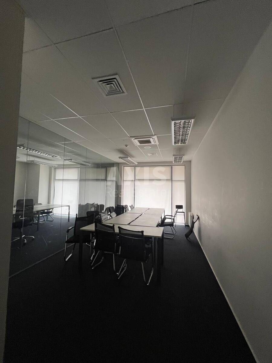 Office vul. Antonovycha 118, 242m257037